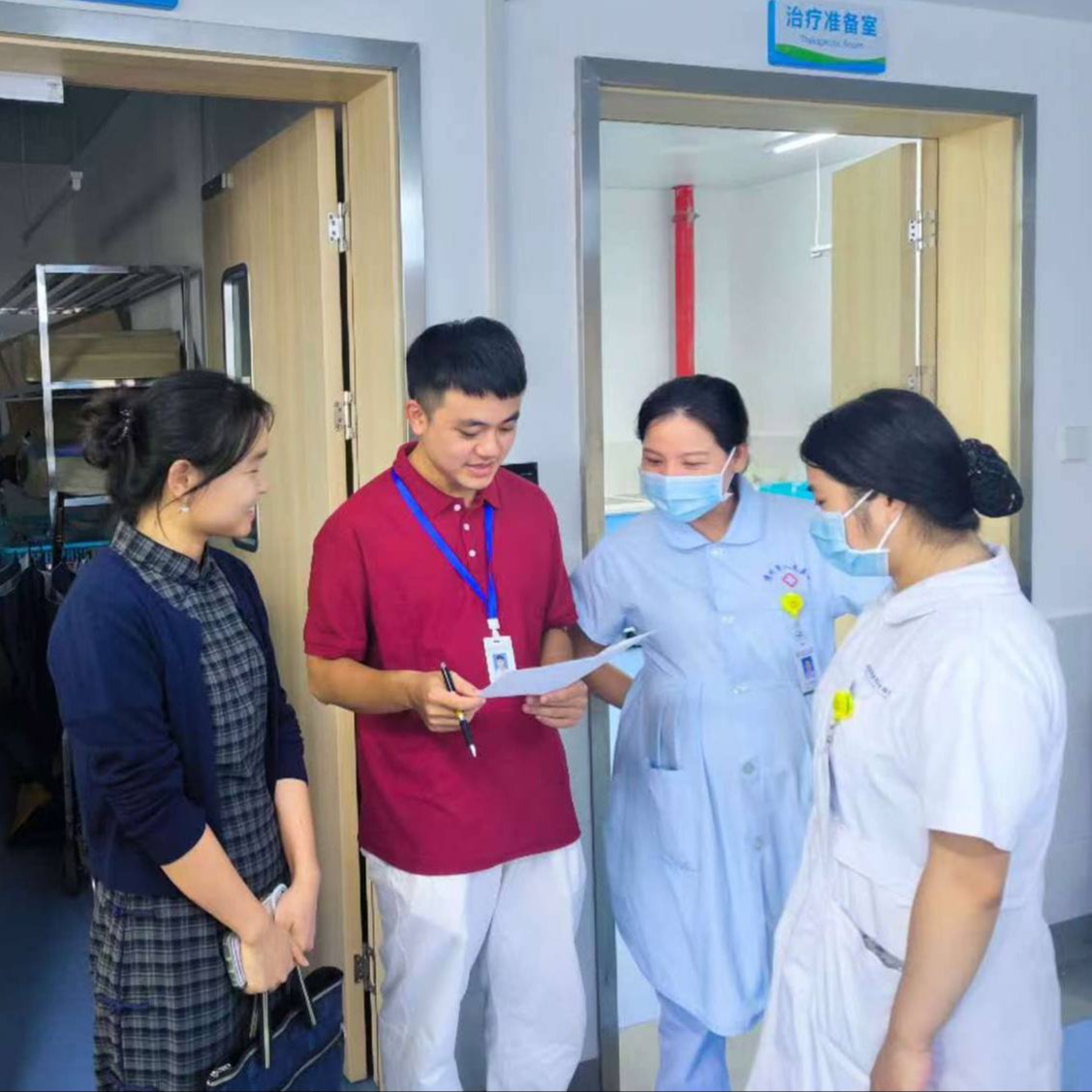 海健學(xué)子：從“旁觀者“到“參與者”用專業(yè)與溫度交織照護(hù)之路