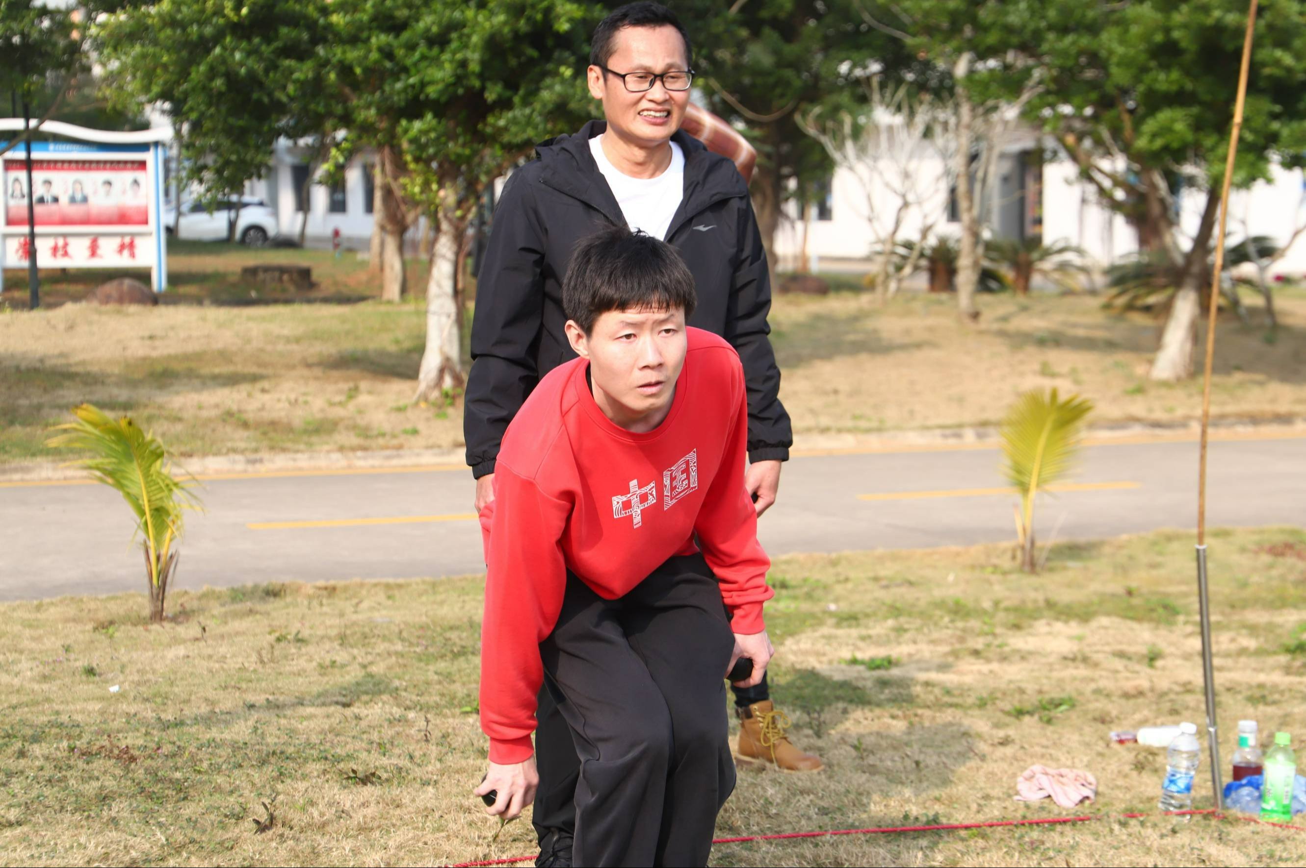 海南日報 | 海南健康管理職業(yè)技術(shù)學(xué)院首屆教職工雙人小金屬地擲球比賽落幕